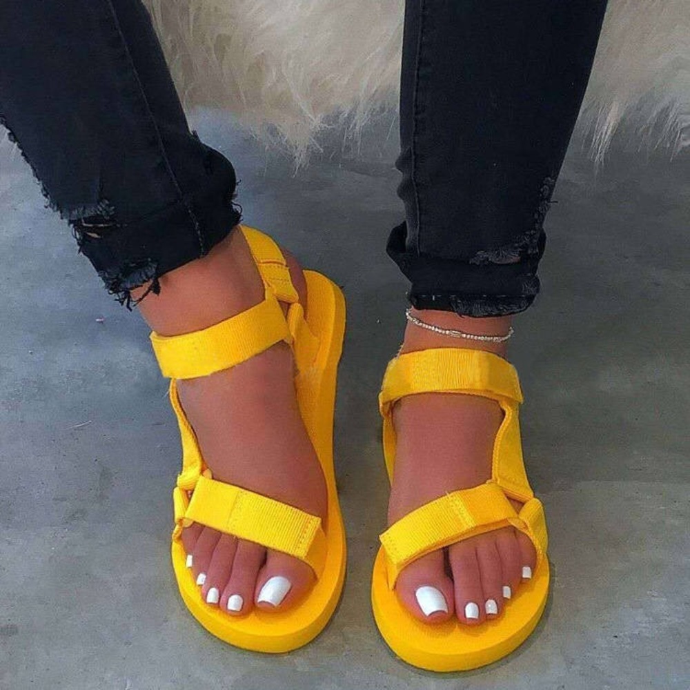 Foam sandals